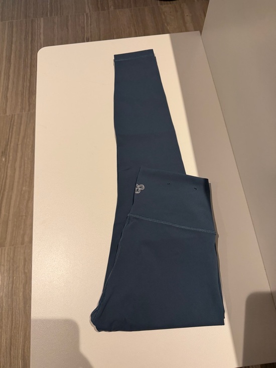 Aritzia Pants - Aritzia High-Rise Performance Leggings - Deep Teal